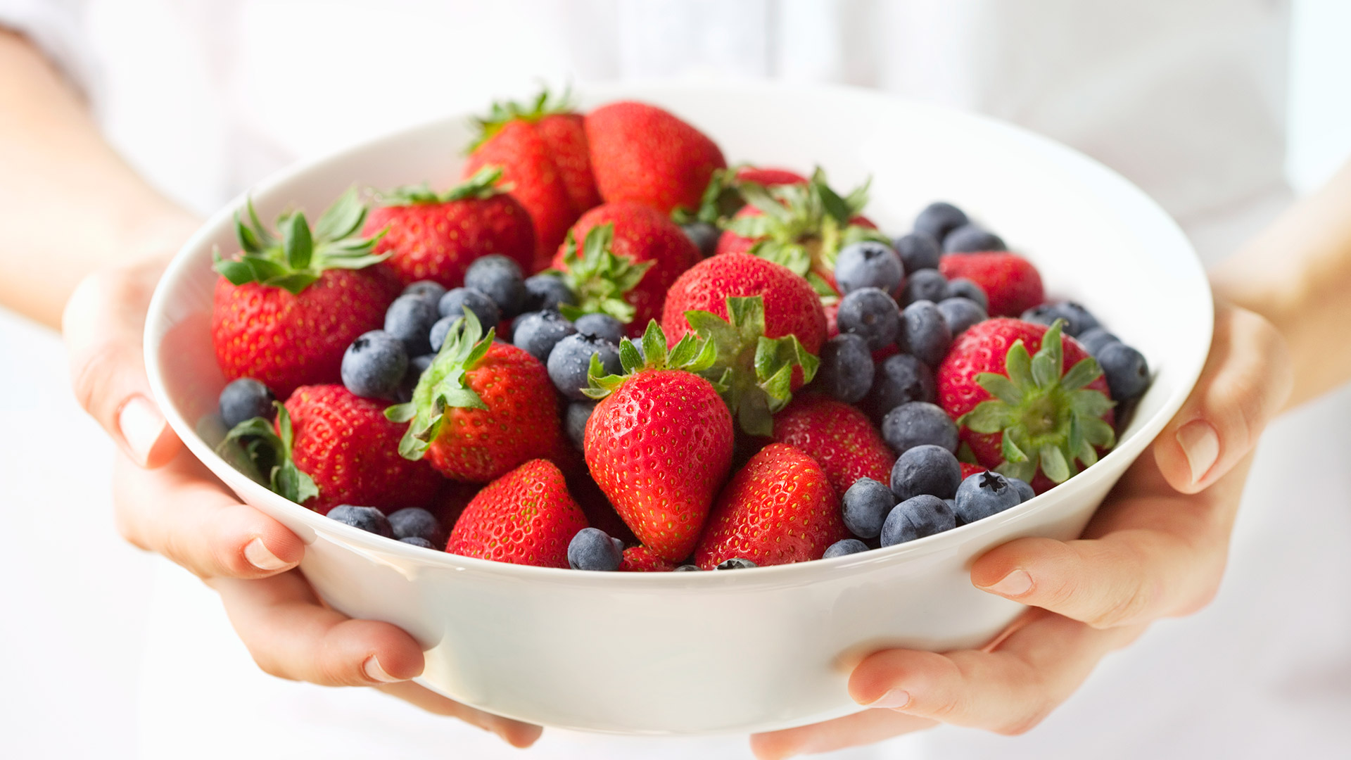 La frutilla o fresa es rica en antioxidantes, la mayor parte de ellos, en las semillas (Getty)