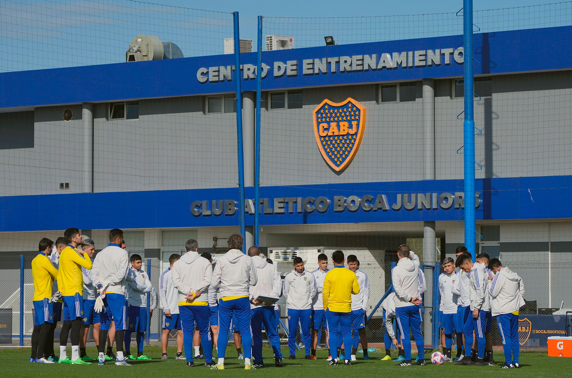 Boca Juniors returned to training and will draw on youth for the duel with Godoy Cruz (Twitter/Boca Juniors)