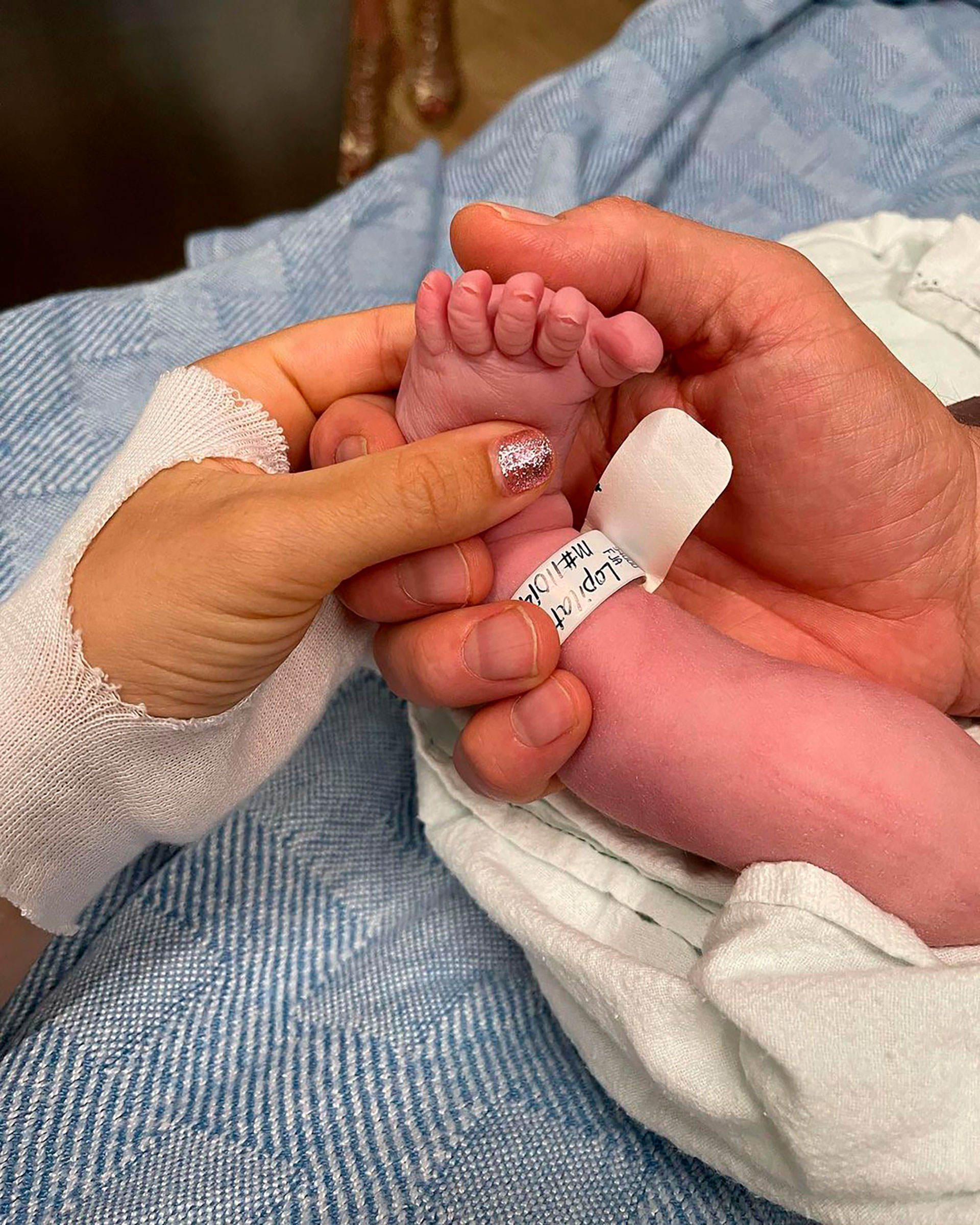 La tierna foto con la que Luisana Lopilato y Michael Bublé anunciaron la llegada de Cielo, su cuarta hija