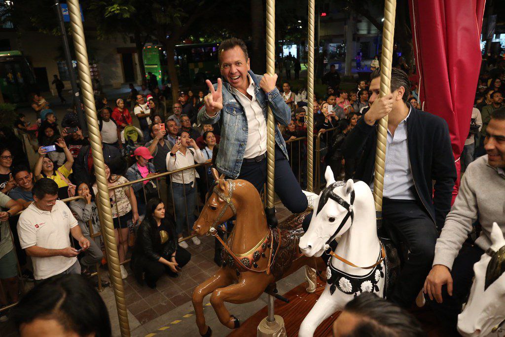 Pablo Lemus en el carrusel de la polémica (Twitter/@PabloLemusN)