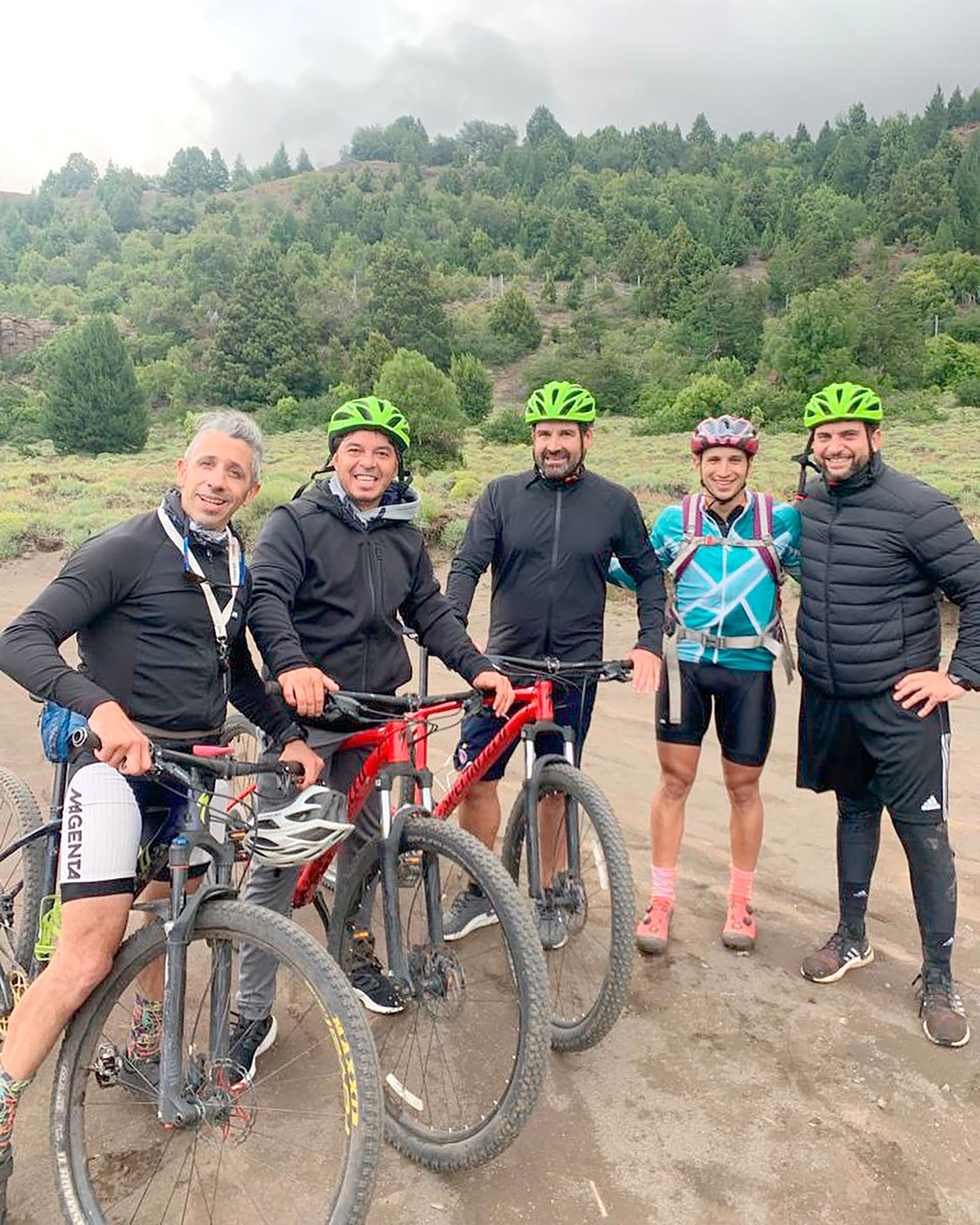 Marcelo Gallardo viajó a San Martín de los Andes para cerrar los últimos detalles de la pretemporada (@riverplate)