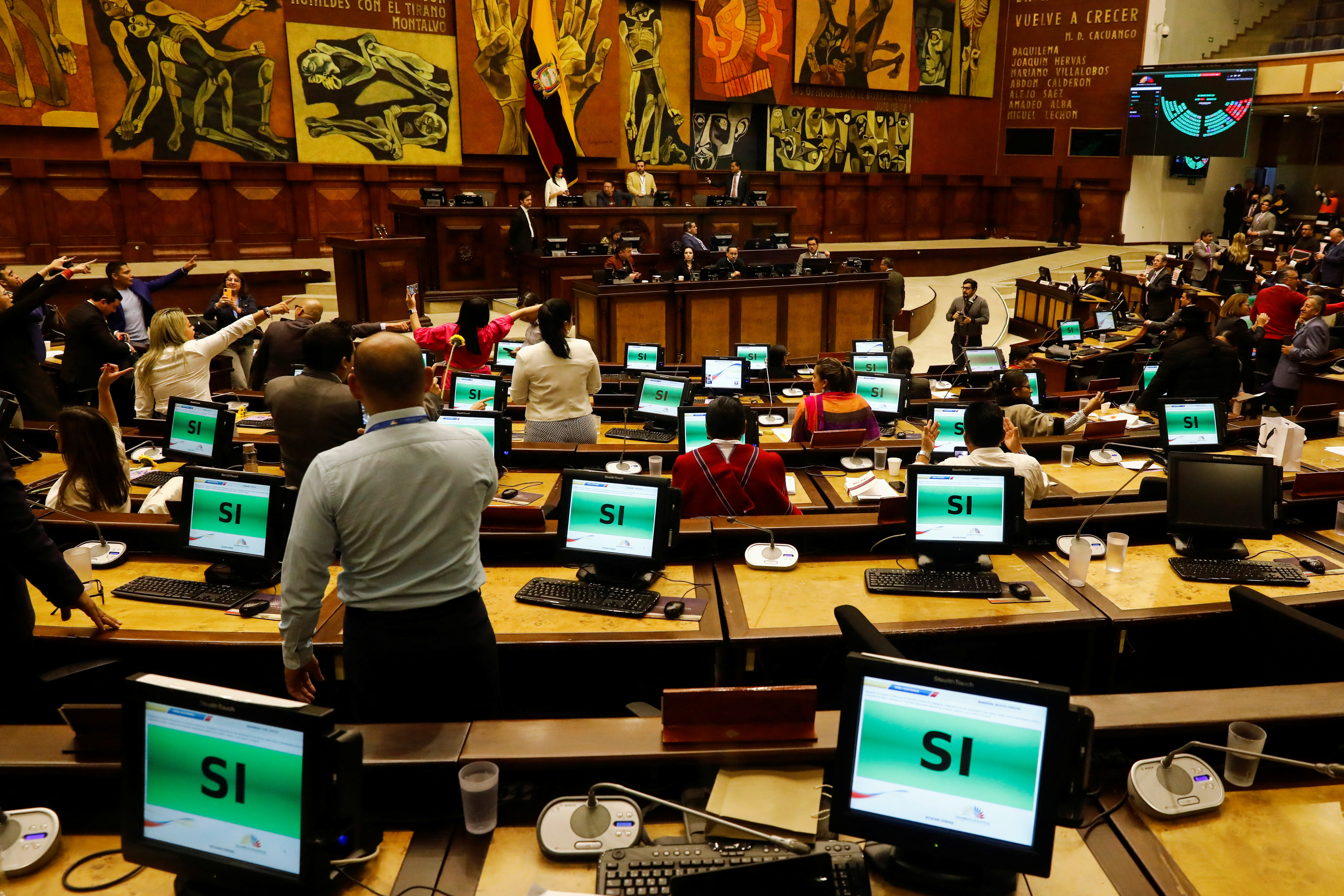 El Congreso de Ecuador envió a la Corte Constitucional el pedido de juicio político contra Guillermo Lasso por un supuesto caso de corrupción. (REUTERS/Karen Toro)