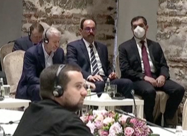 Abramovich estuvo en la ronda de negociaciones de este martes en Estambul (Reuters)
