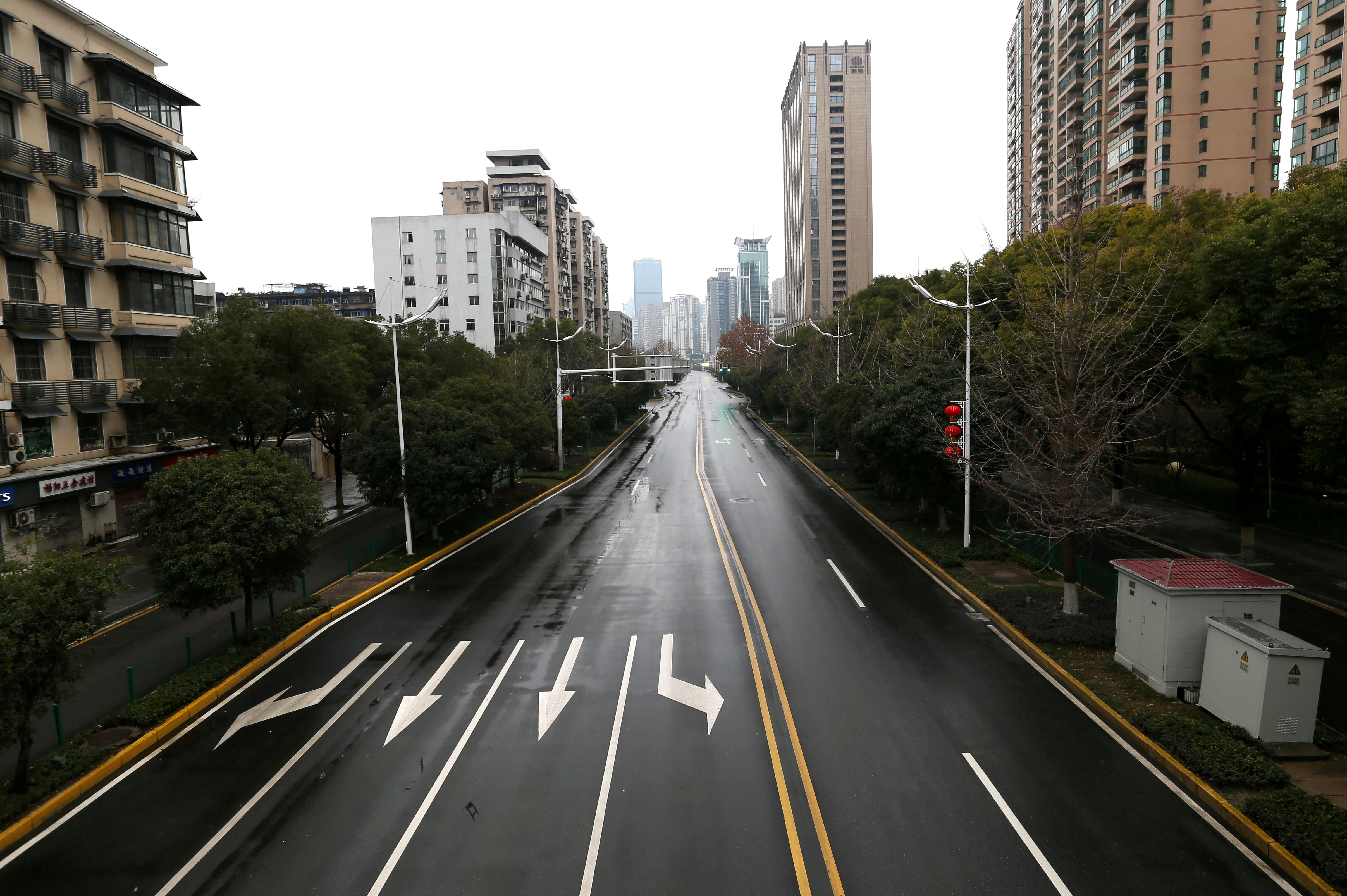 Las calles de Wuhan, vacías a fines de enero de 2020 (Reuters)