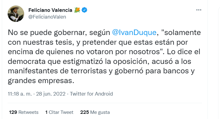 El exconsejero del CRIC y también senador Feliciano Valencia, rechazó la inasistencia de Iván Duque a la entrega del informe final de la Comisión de la Verdad
FOTO: vía Twitter (@FelicianoValen)
