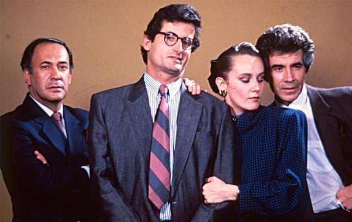 En Twitter los usuarios publicaron fotografías recordando al actor. Twitter.