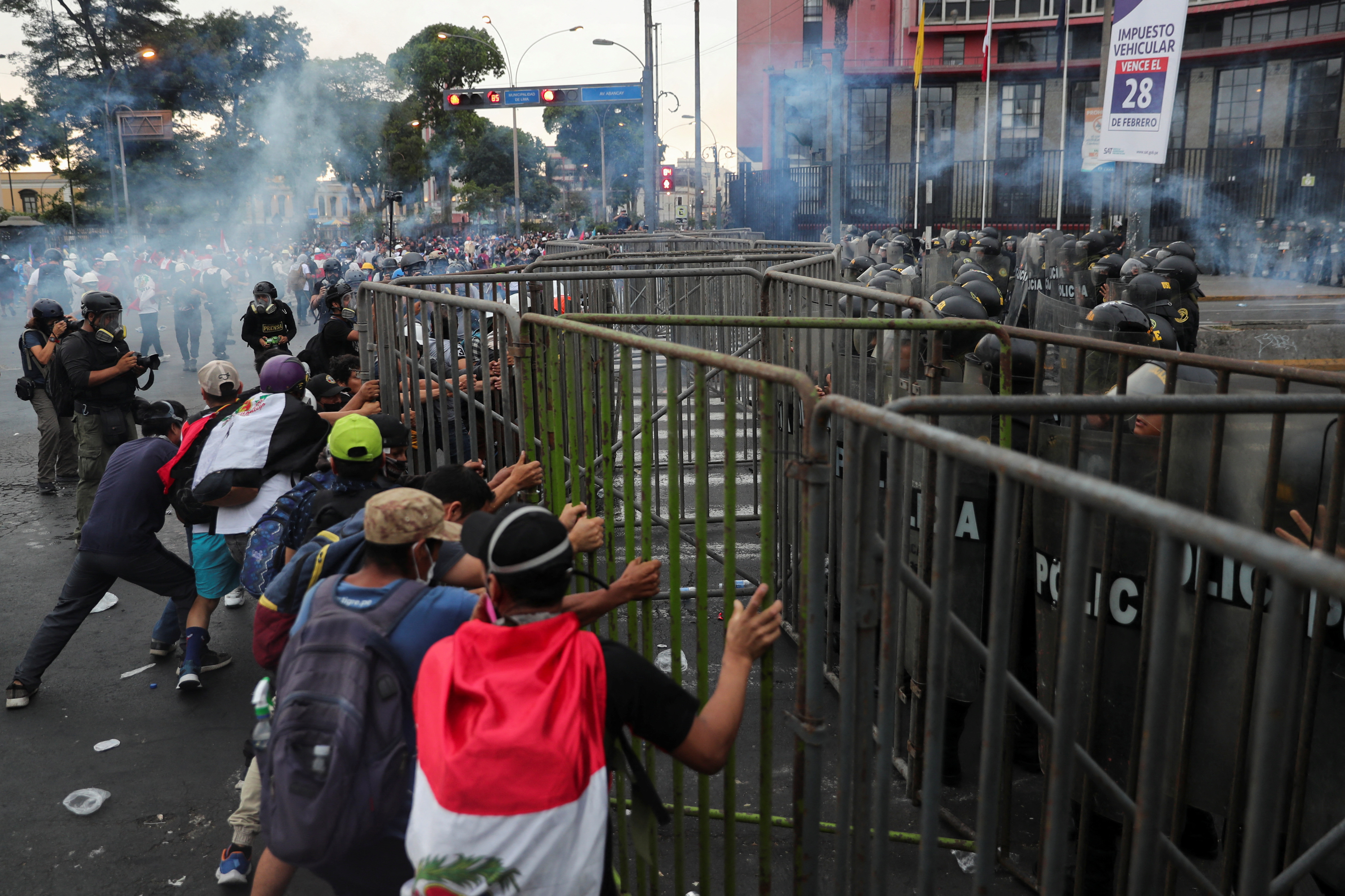 Continúan las protestas en Perú para exigir la renuncia de la presidenta Dina Boluarte (REUTERS/Sebastian Castaneda)