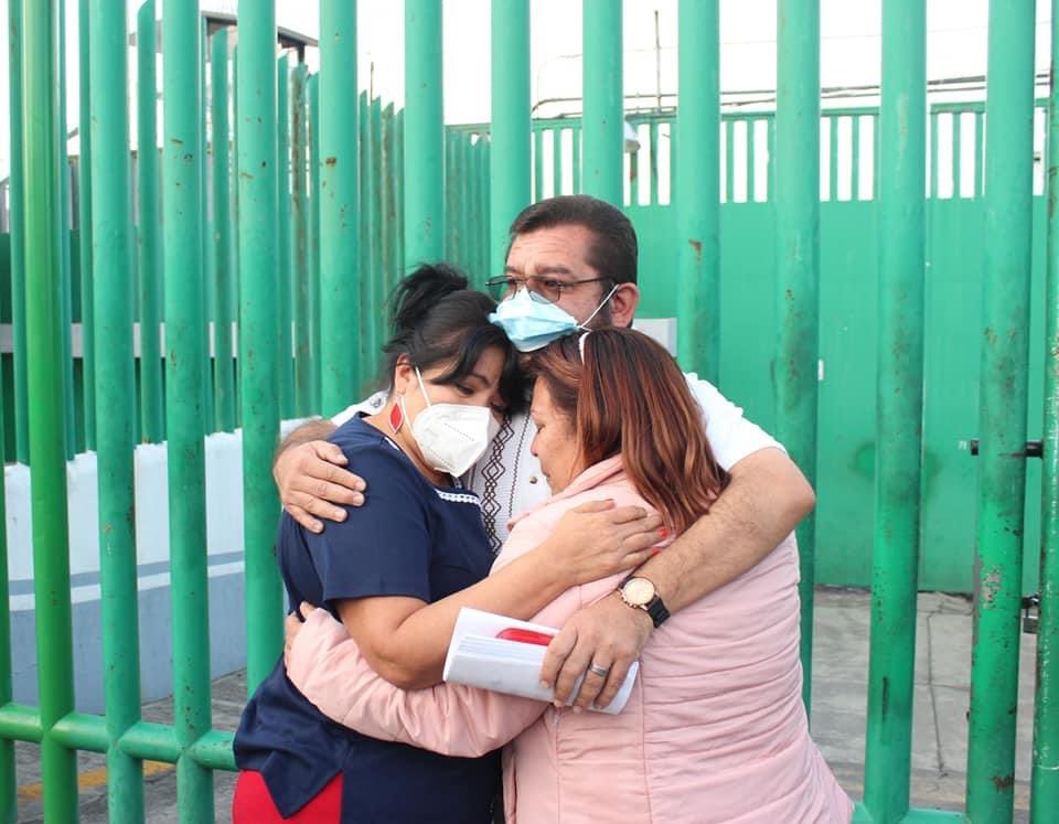 Manuel Valdovinos pudo reunirse con su familia luego de 21 años en prisión (Foto: Twitter @CerebrosG)