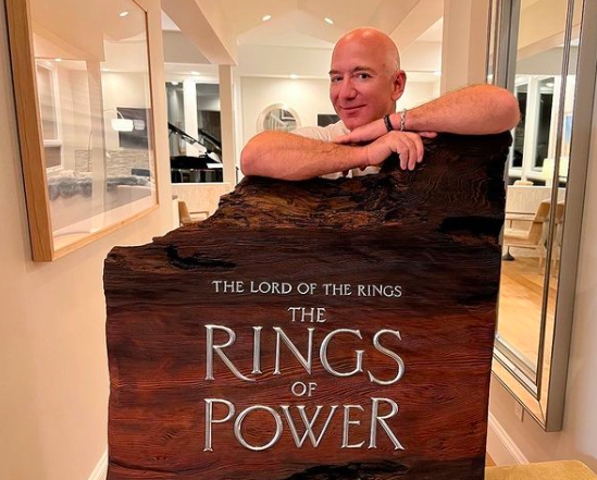 Así anunció Jeff Bezos el título de la serie de "El señor de los anillos". (Instagram @Jeff Bezos)