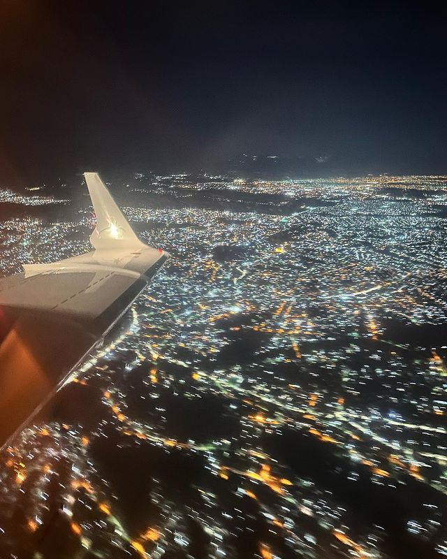 El futbolista compartió una increíble foto desde el cielo, mostrando la vista que tuvieron Foto: Instagram