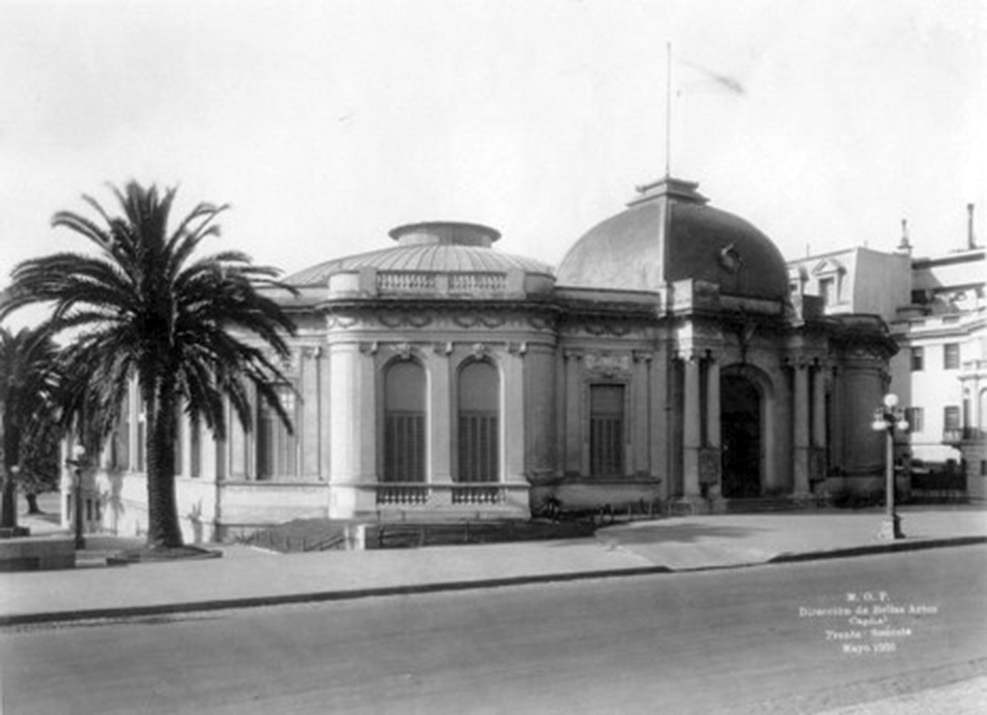 A 130 Años De Su Nacimiento El Dramático Cumpleaños Que Gardel Recibió