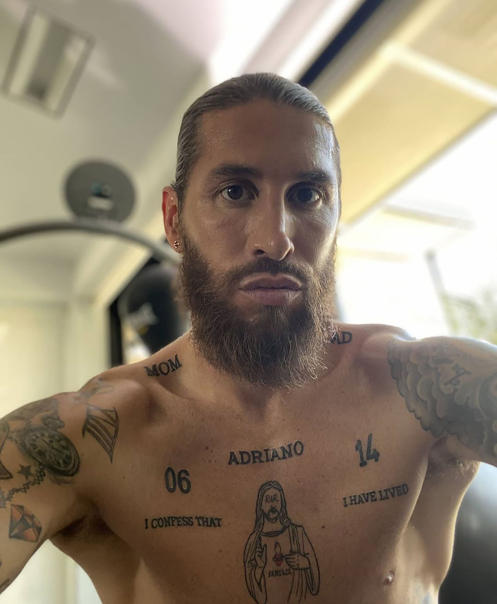Sergio Ramos lució ocho nuevos tatuajes en su pecho: qué significan y  cuántos tiene en total - Infobae
