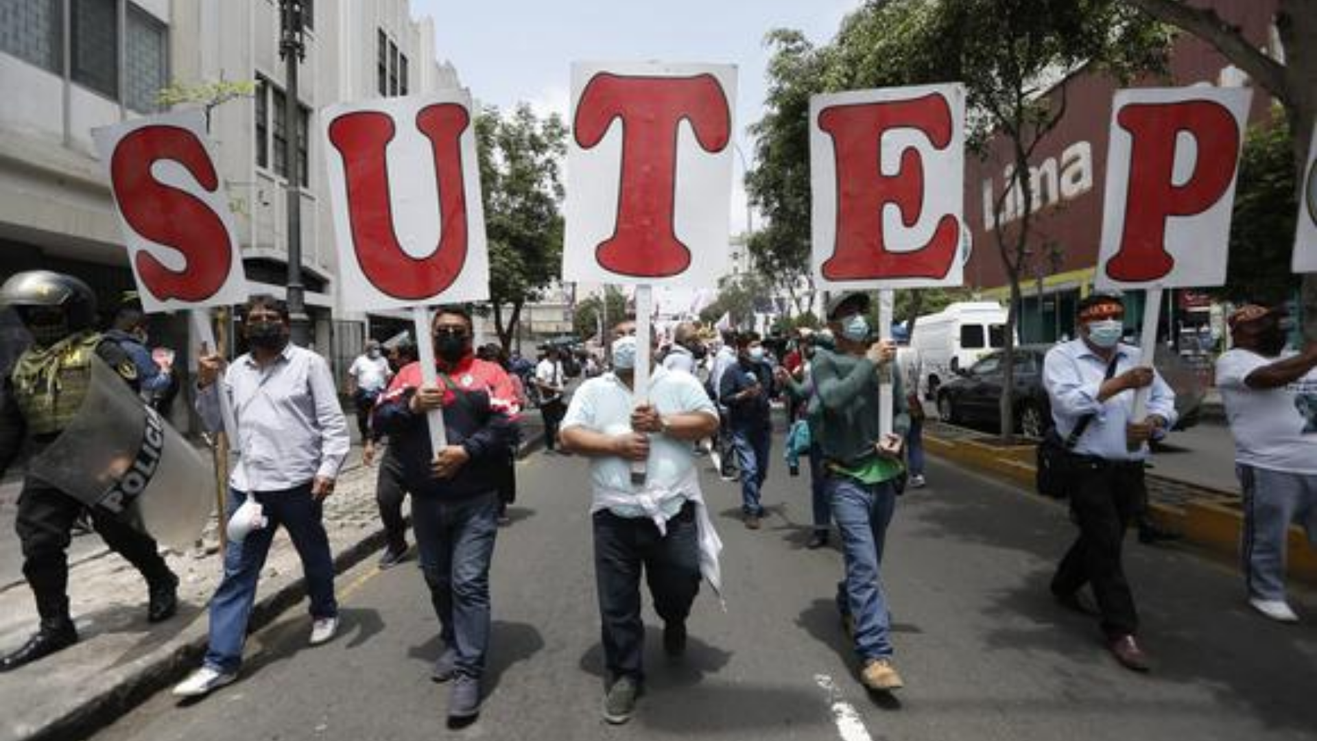 Sutep anuncia huelga si Pedro Castillo no destina el 6% del PBI al sector Educación