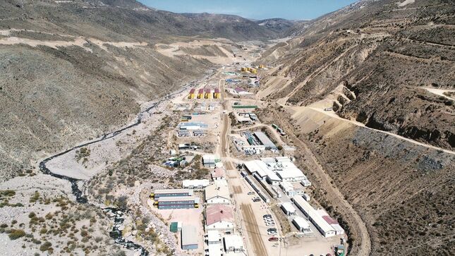 El proyecto minero Quellaveco es la mayor inversión minera en el Perú y uno de los cinco yacimientos de cobre más grandes del mundo.