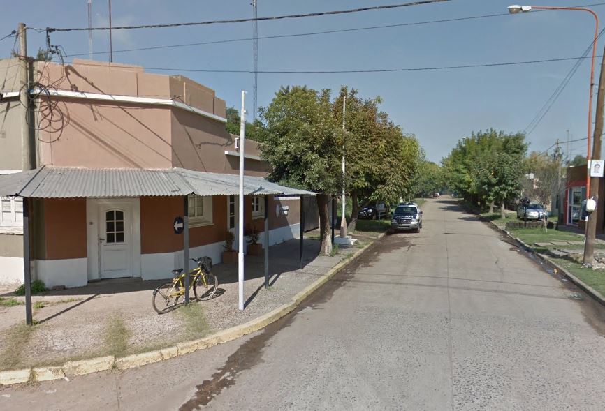Un polic&iacute;a y un hombre con pedido de captura murieron tras un enfrentamiento armado en una comisar&iacute;a de Luj&aacute;n