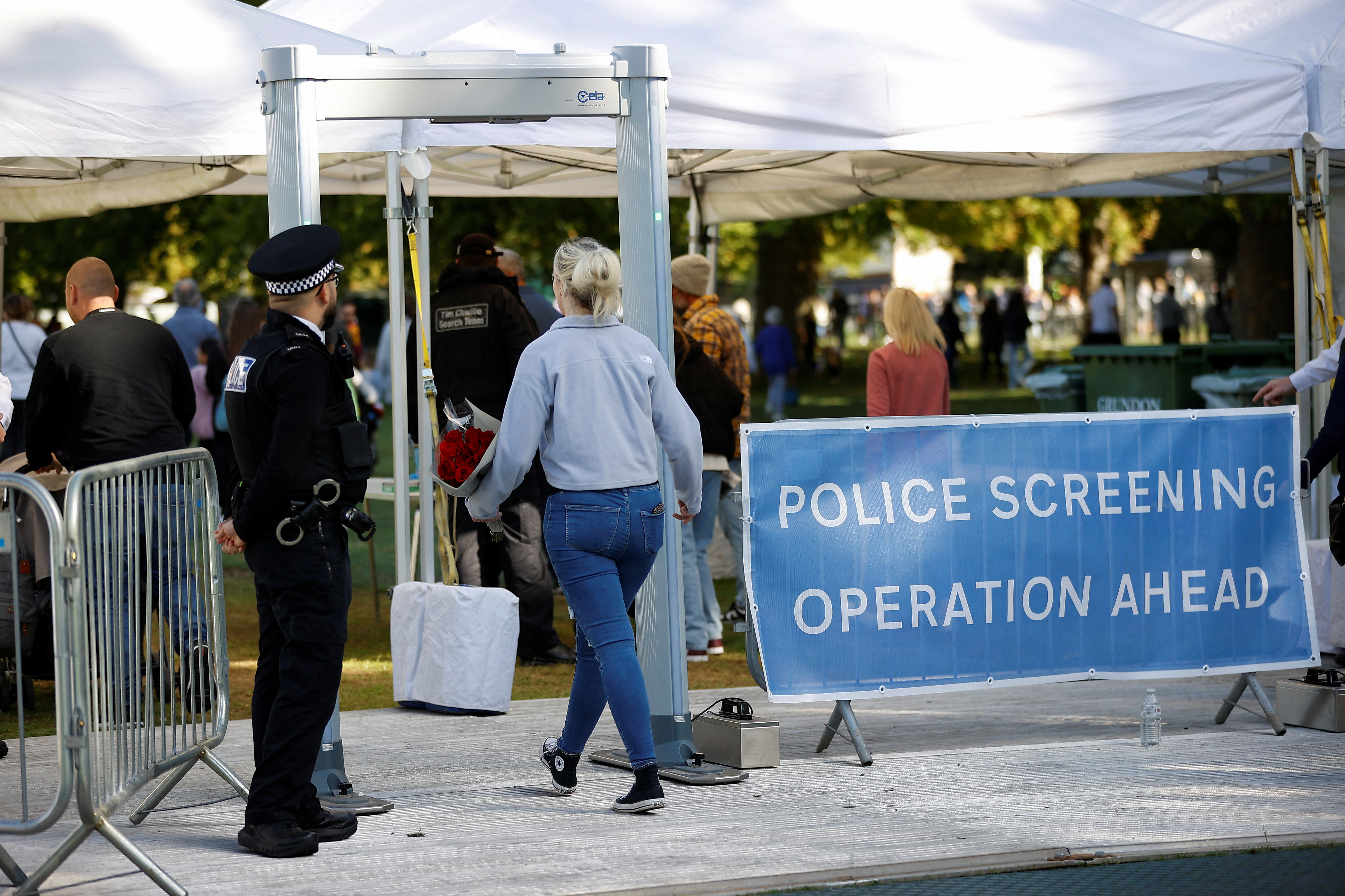 Controles policiales en Windsor (Reuters)