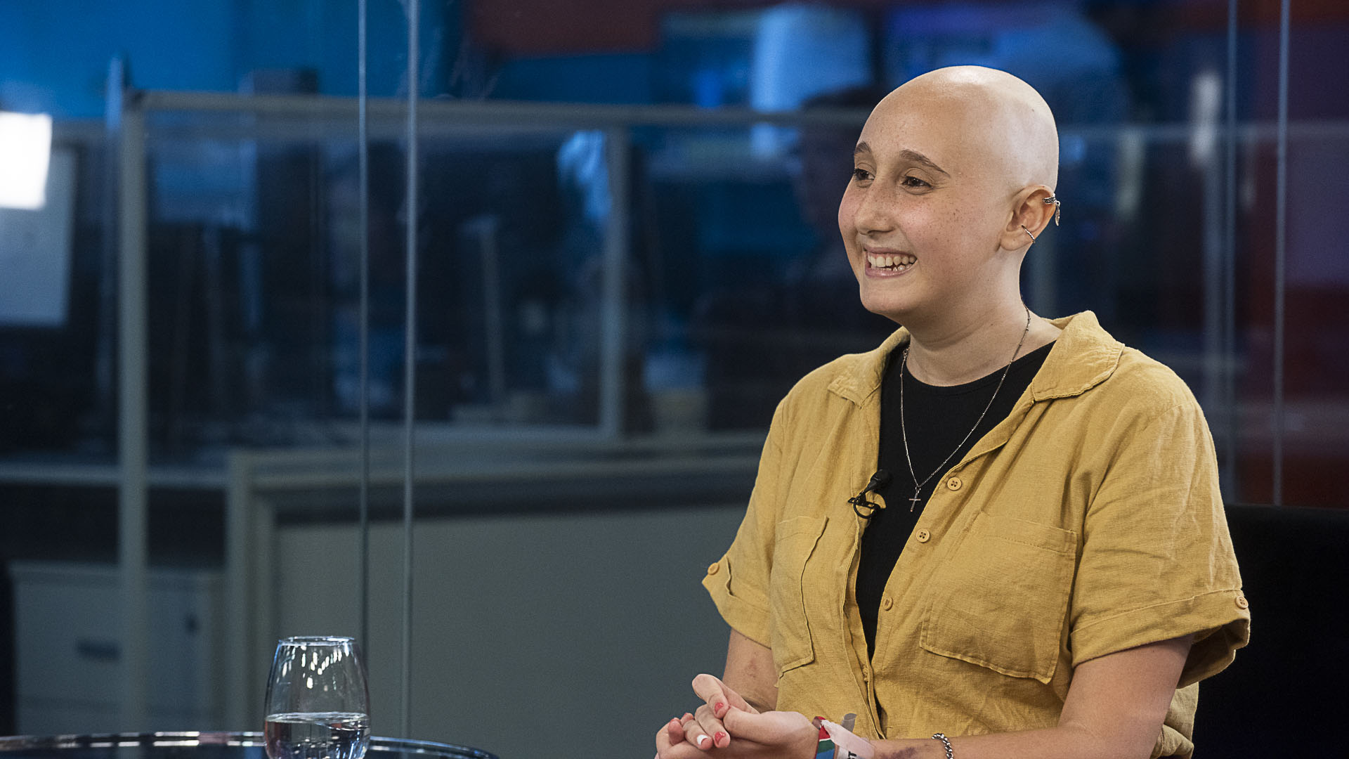 Celeste  tenía solamente 14 años cuando fue diagnosticada con cáncer: leucemia, hoy tiene 20 (Gustavo Gavotti)