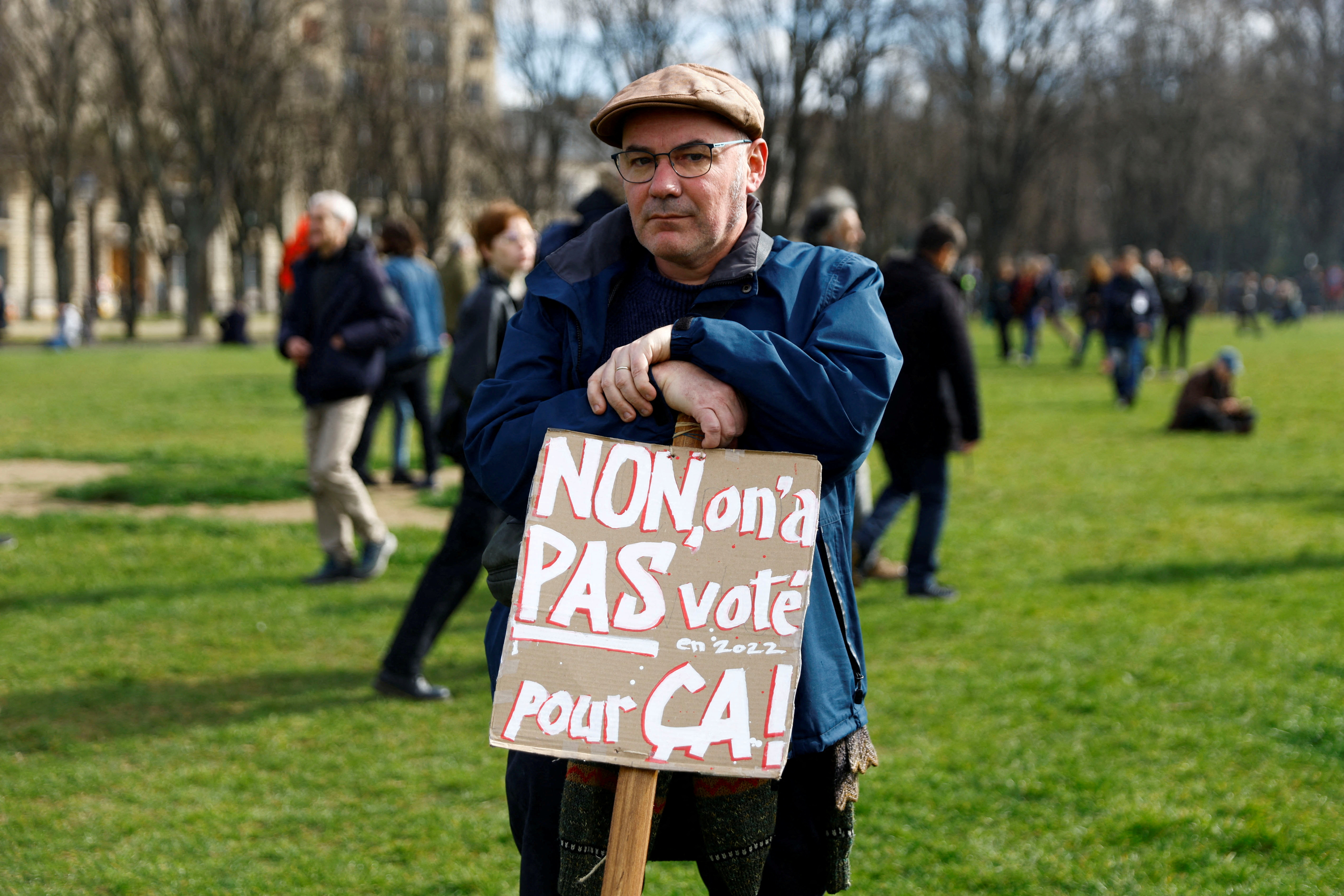 "No votamos por esto", reza el cartel (REUTERS/Gonzalo Fuentes)