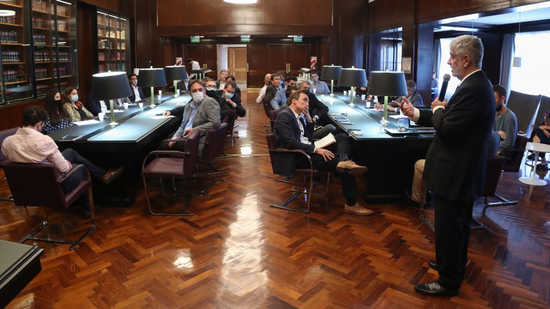 El secretario de Comercio Interior, Roberto Feletti, en el encuentro del lunes con representantes de Copal y de ASU