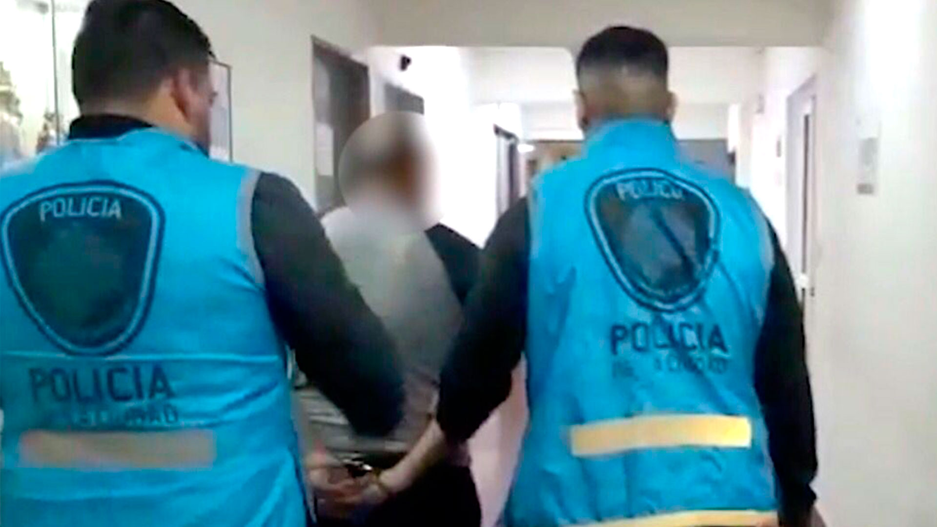Así era puesto en un calabozo