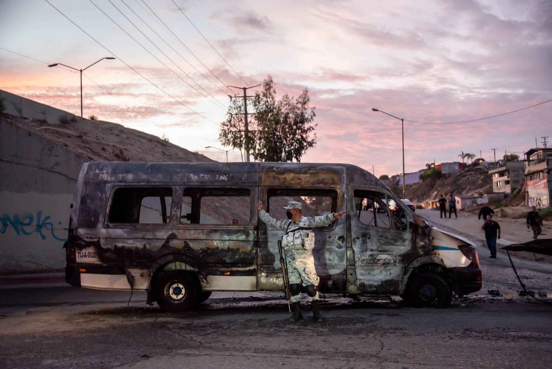 El municipio de Tijuana fue uno de los más afectados, pues al menos 12 unidades del transporte público fueron incendiadas (Foto: Cuartoscuro)