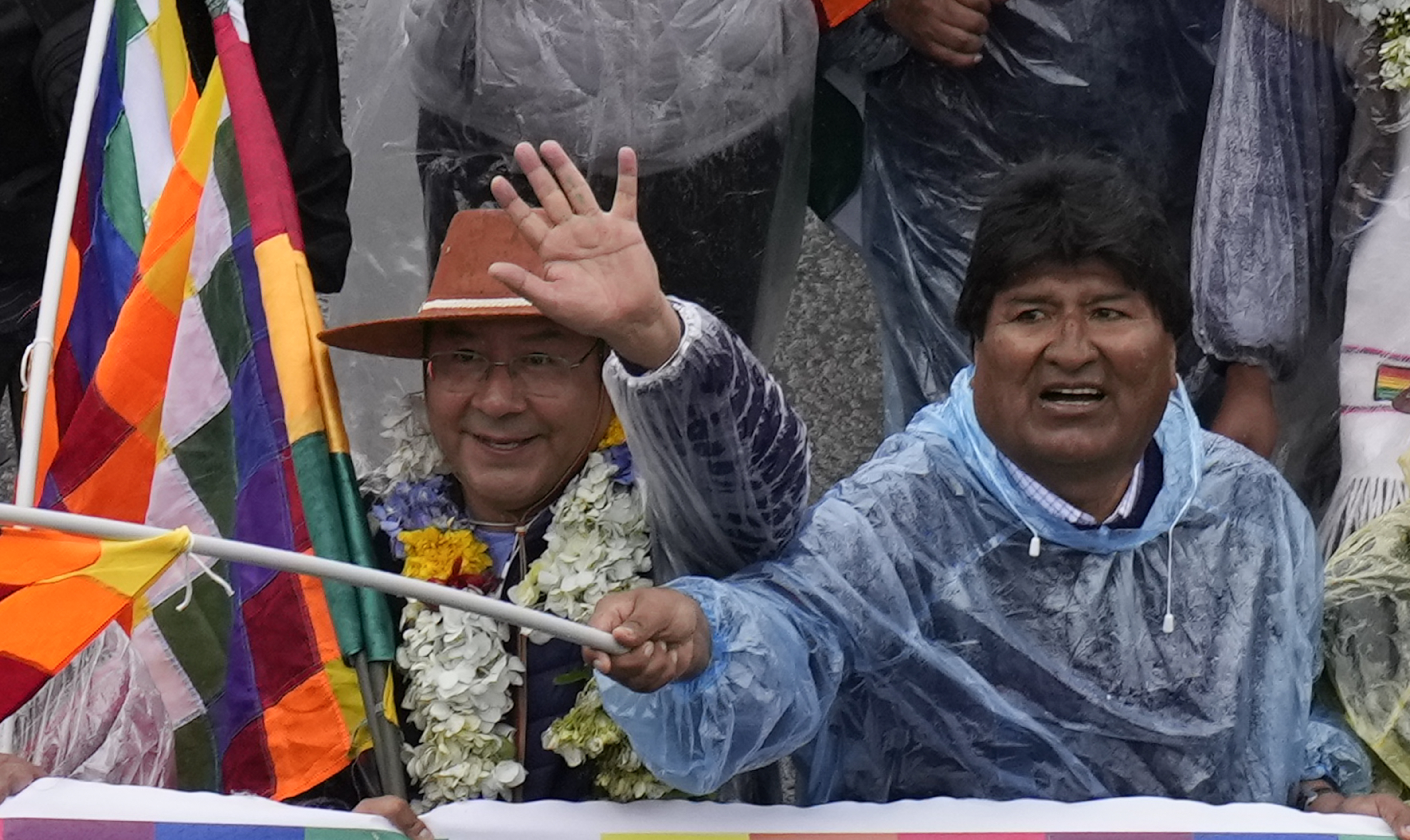 Interna en Bolivia: Luis Arce encabeza el Congreso para elegir al líder del MAS en medio de llamados a protestas de Evo Morales