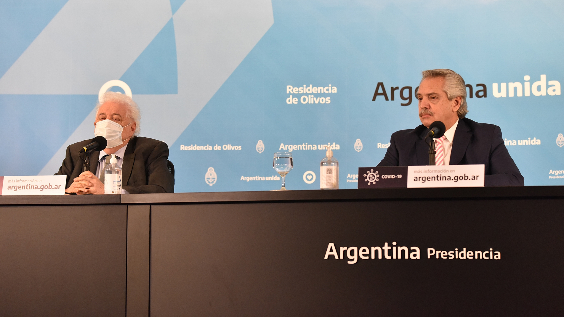 El presidente Alberto Fernández anunció la producción de la vacuna de Oxford en Argentina (Franco Fafasuli)