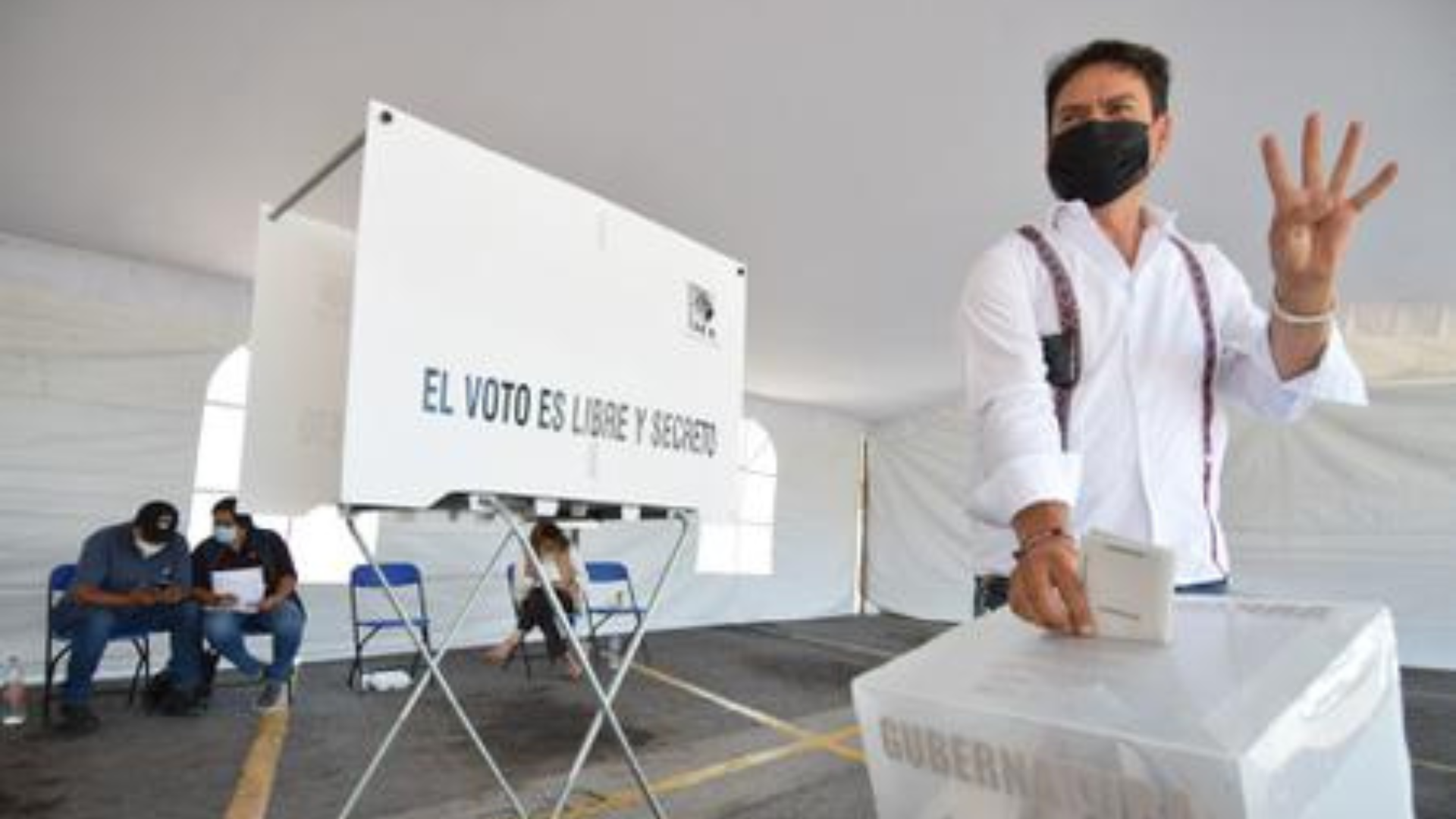 Elecciones Edomex 2023: votantes denunciaron retrasos de hasta 50 minutos en la apertura de casillas 