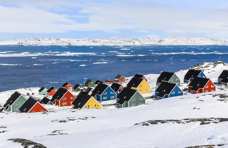 El consumo repuntó 2,5% en 2025, pero terminó el año con tendencia a la baja y señales de enfriamiento