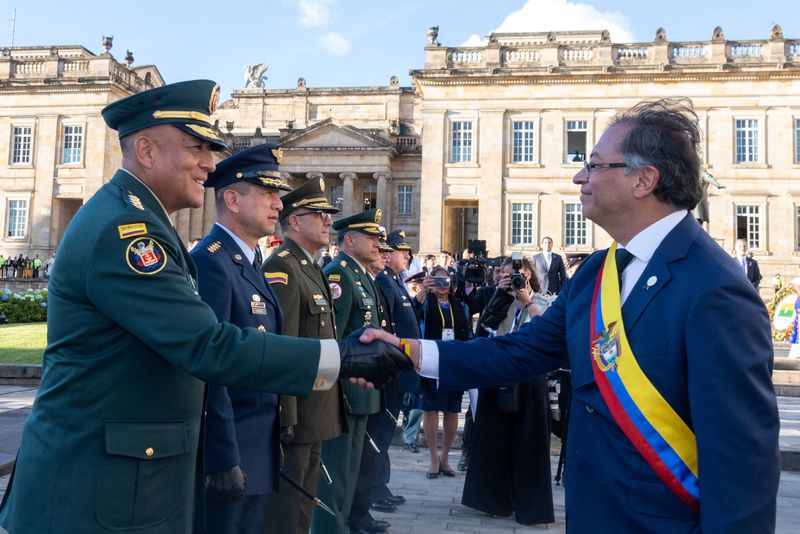 El presidente Gustavo Petro reconocerá a las Fuerzas Militares este martes tras el cambio en la cúpula 