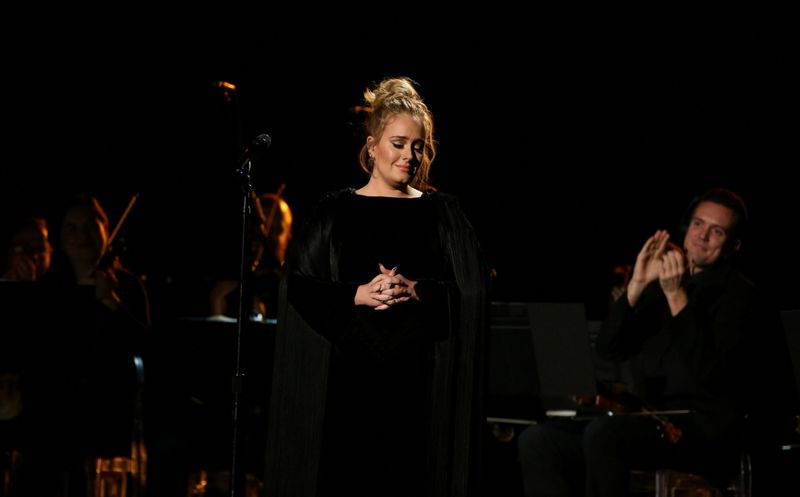 Adele se sintió conmocionada debido a la suspensión de la serie de conciertos que tenía previstos para inicios de este año, cuyo anuncio fue solo un par de días antes de iniciarse