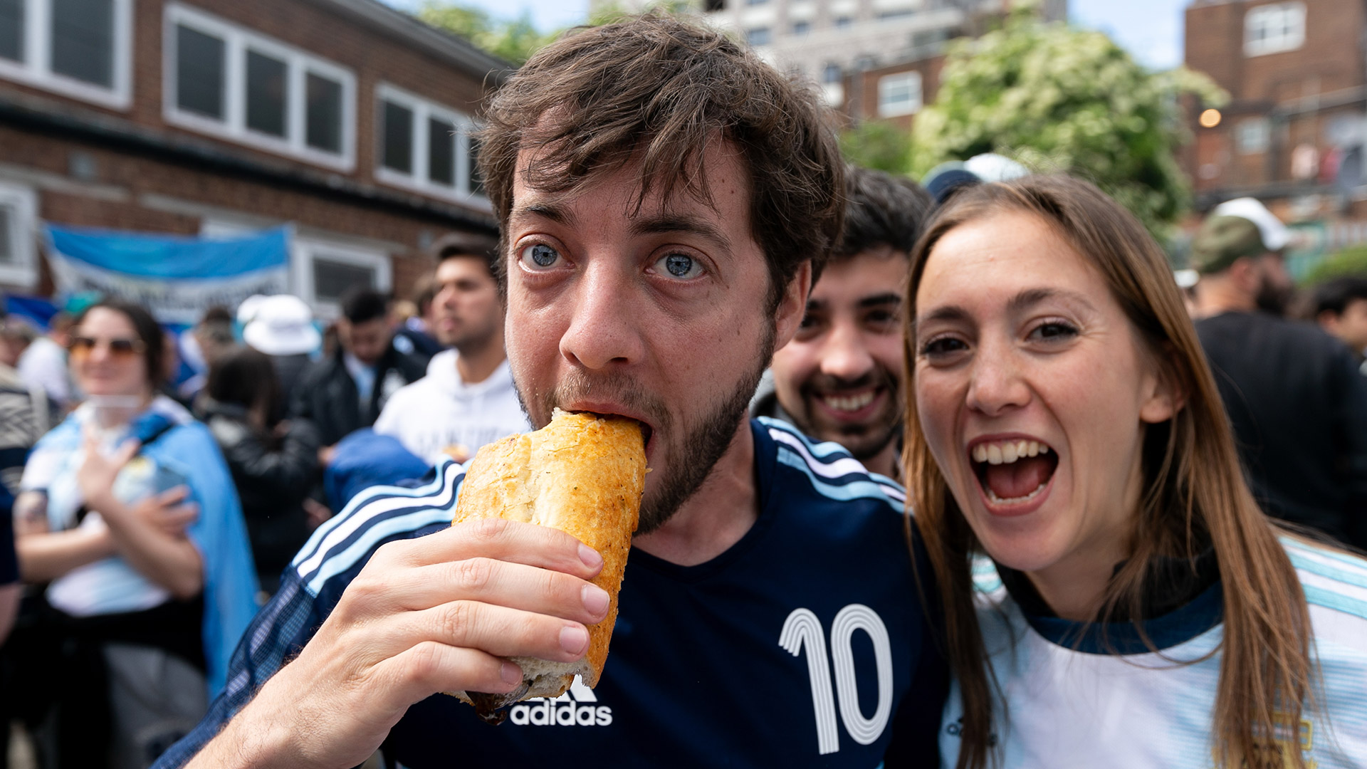 12 Fotos De La Euforia De Los Hinchas De Argentina En Londres Tras La Victoria Frente A Italia 6550