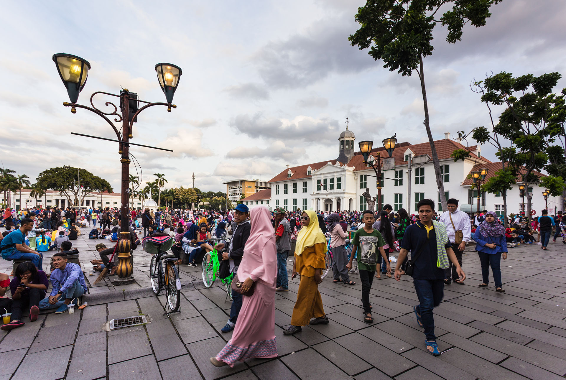 ANTES - La República de Indonesia está dividida en 34 provincias, 5 de las cuales corresponden a territorios especiales (ciudad de Yakarta, Papúa, Papúa Occidental, Yogyakarta y Aceh) (Shutterstock)