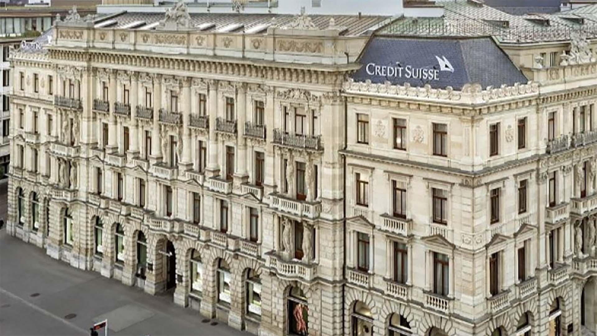 El edificio de la casa central de Credit Suisse en Suiza