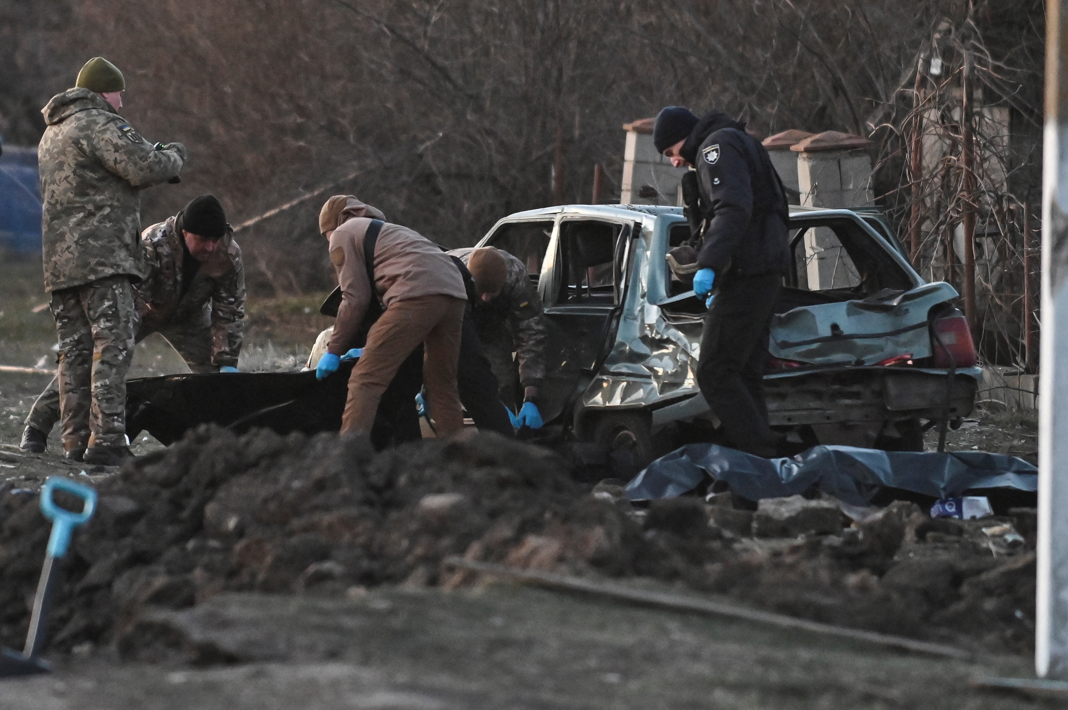Las tropas de Putin llevaron a cabo una nueva ola de bombardeos contra la población ucraniana (REUTERS/Dmytro Smolienko)