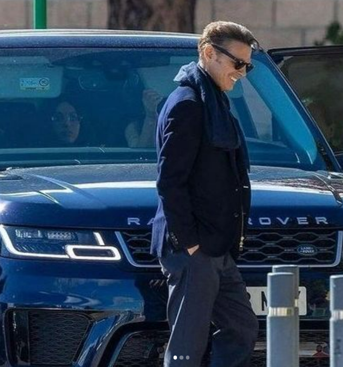 Luis Miguel se fue de paseo con su novia y las hijas de ella, Paloma y Bianca.