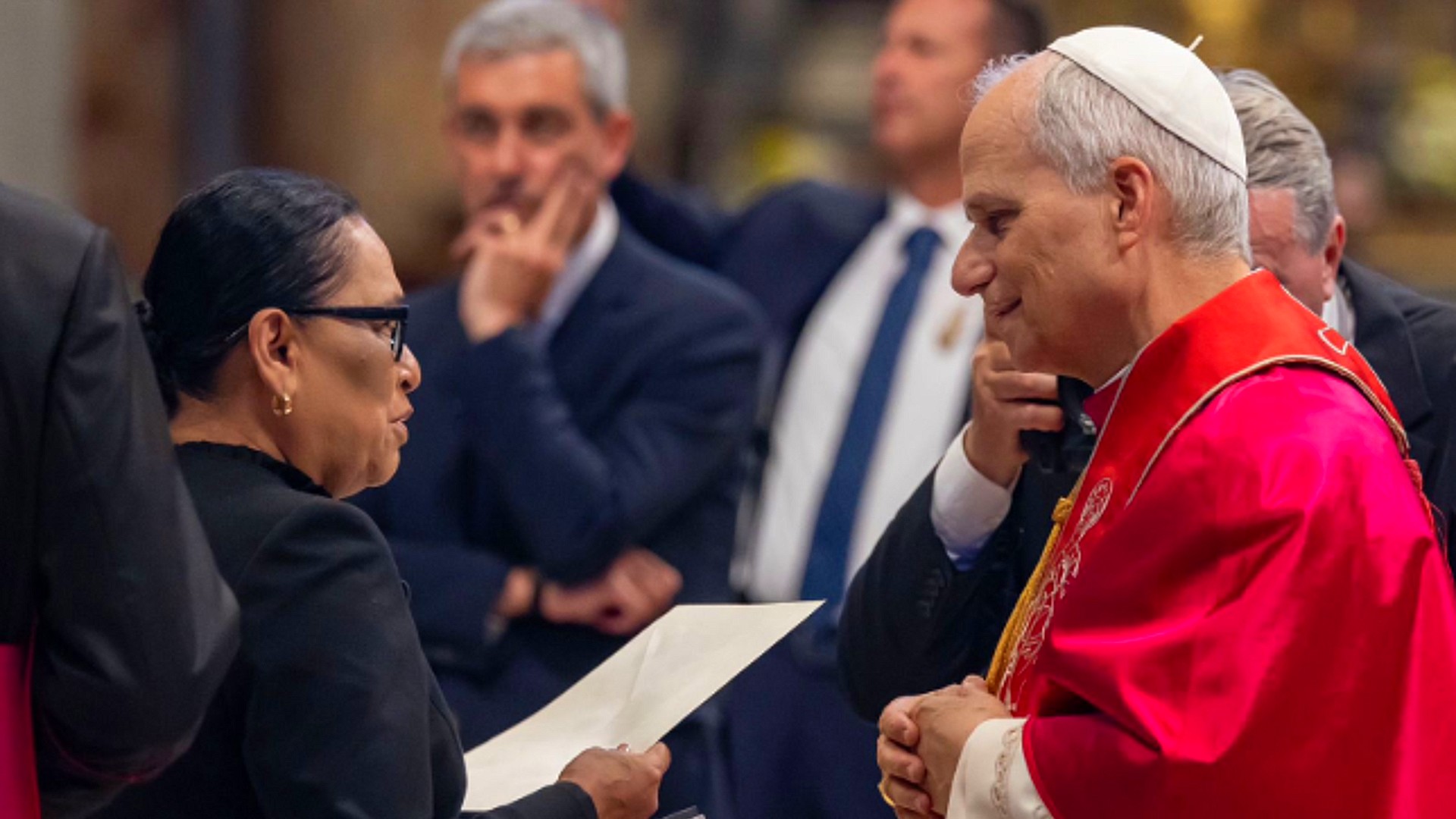 Así fue la invitación al Papa León XIV a México; envío bendiciones a la presidenta y a los mexicanos - Infobae