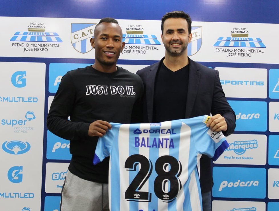 Andrés Balanta en su presentación como nuevo jugador de Atlético Tucumán. Había llegado a préstamo desde el Deportivo Cali de Colombia (Instagram)