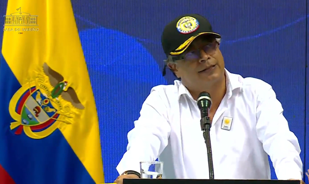 Presidente Gustavo Petro viaja a Mesetas (Meta) por el  desplazamiento de excombatientes del ETCR Mariana Páez