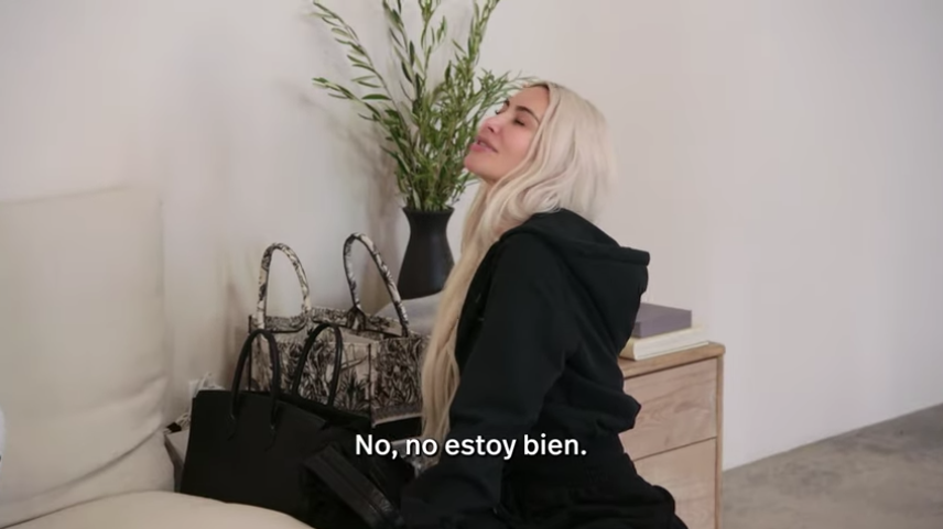 Kim Kardashian rompe en llanto al confesar los problemas que atravesó tras su relación con Kanye West. Captura de pantalla YouTube.