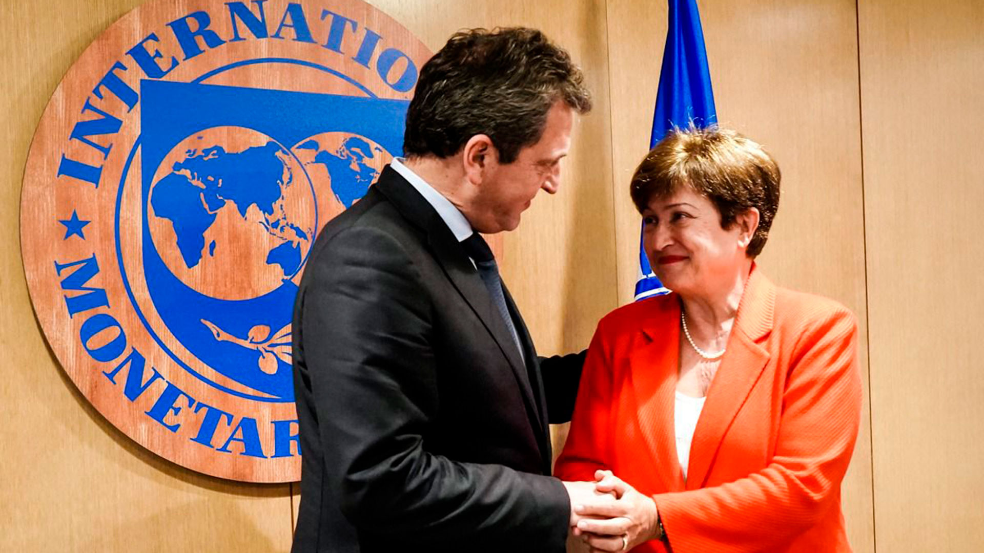 El titular del Palacio de Hacienda junto a la jefa del FMI, Kristalina Georgieva