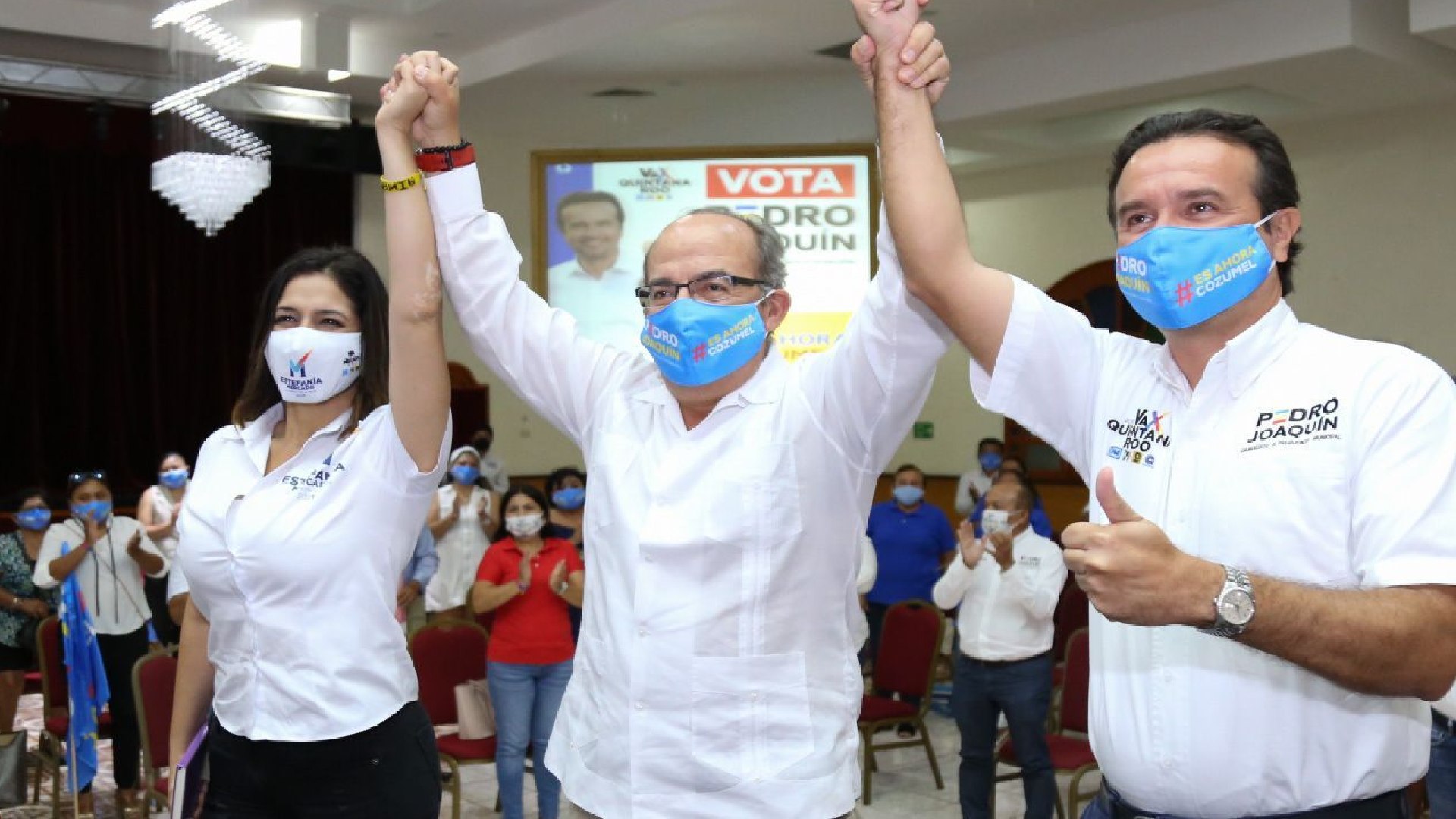 El ex presidente Felipe Calderón está de gira en Quintana Roo para respaldar a los candidatos de Va por México (Foto: Twitter/VaPorQRoo)
