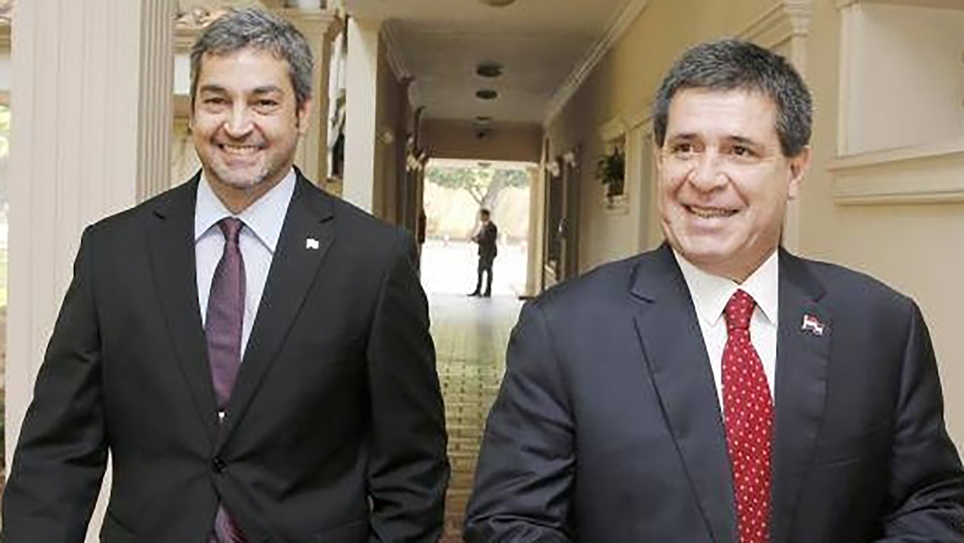 Mario Abdo Benítez y Horacio Cartes, hoy enfrentados en el seno del Partido Colorado
