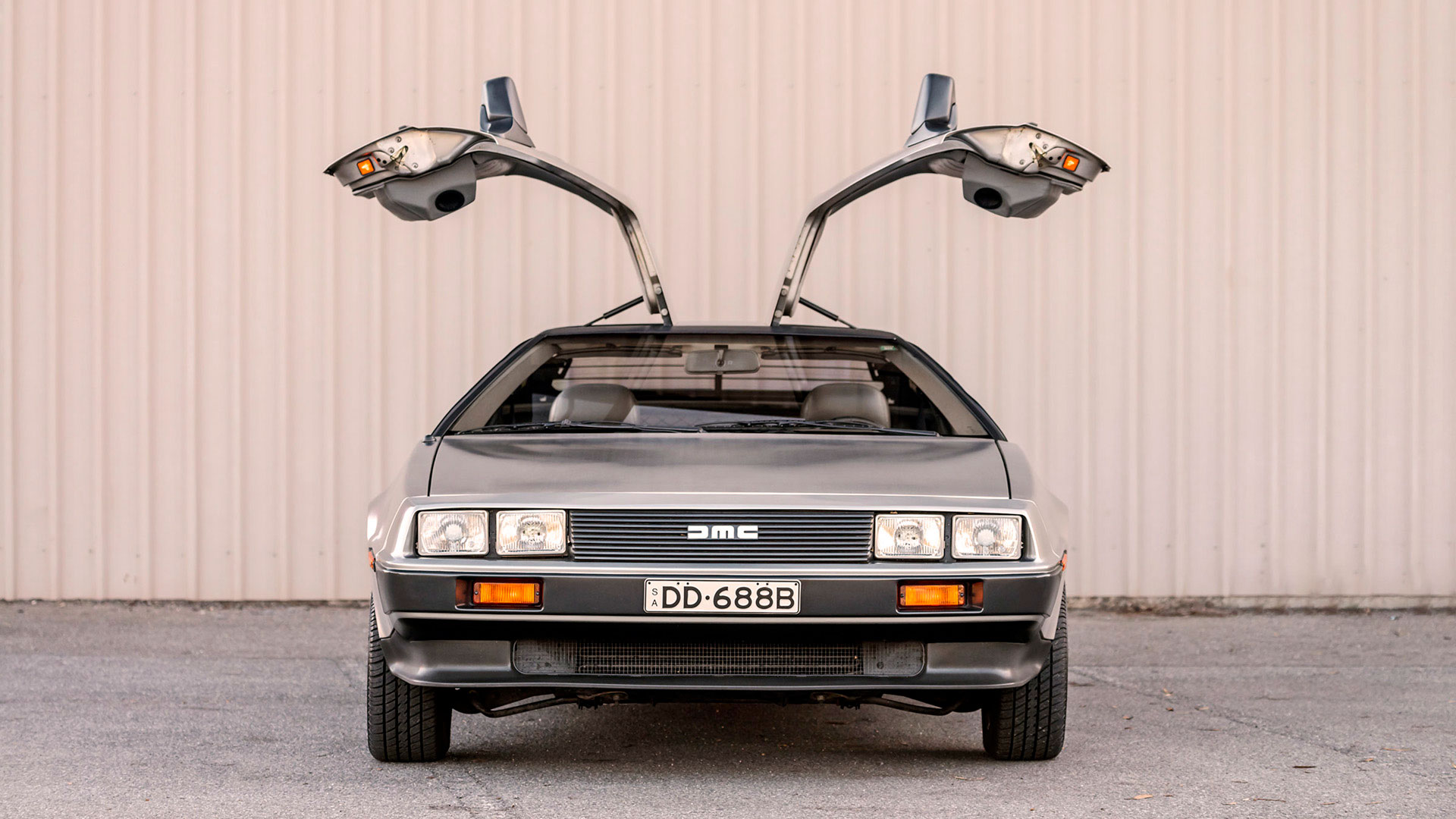 De Lorean, el auto de “Volver al futuro”, se renueva con un modelo  eléctrico - Infobae