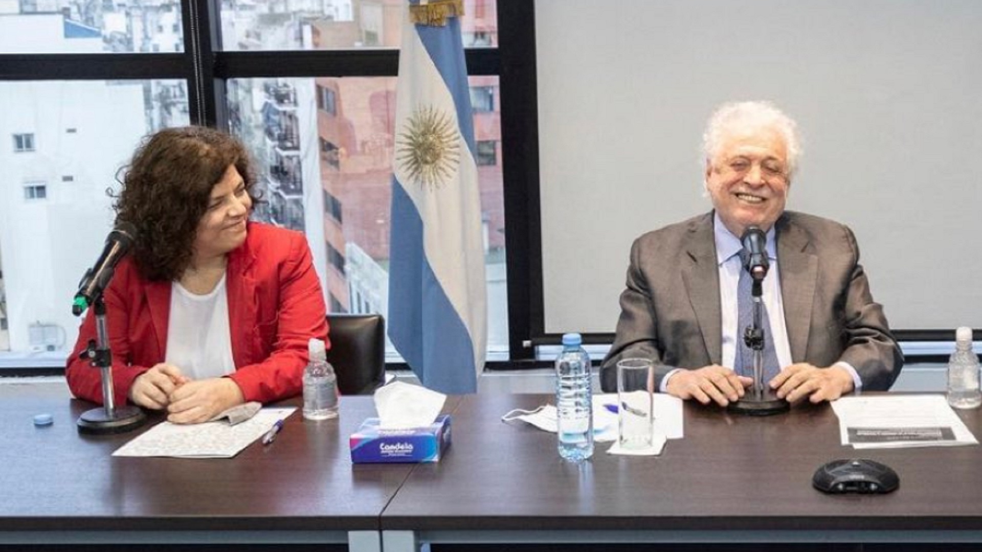 Para Juntos por el Cambio, Carla Vizzotti sabía del "vacunatorio VIP" que instaló Ginés González García en el Ministerio de Salud
