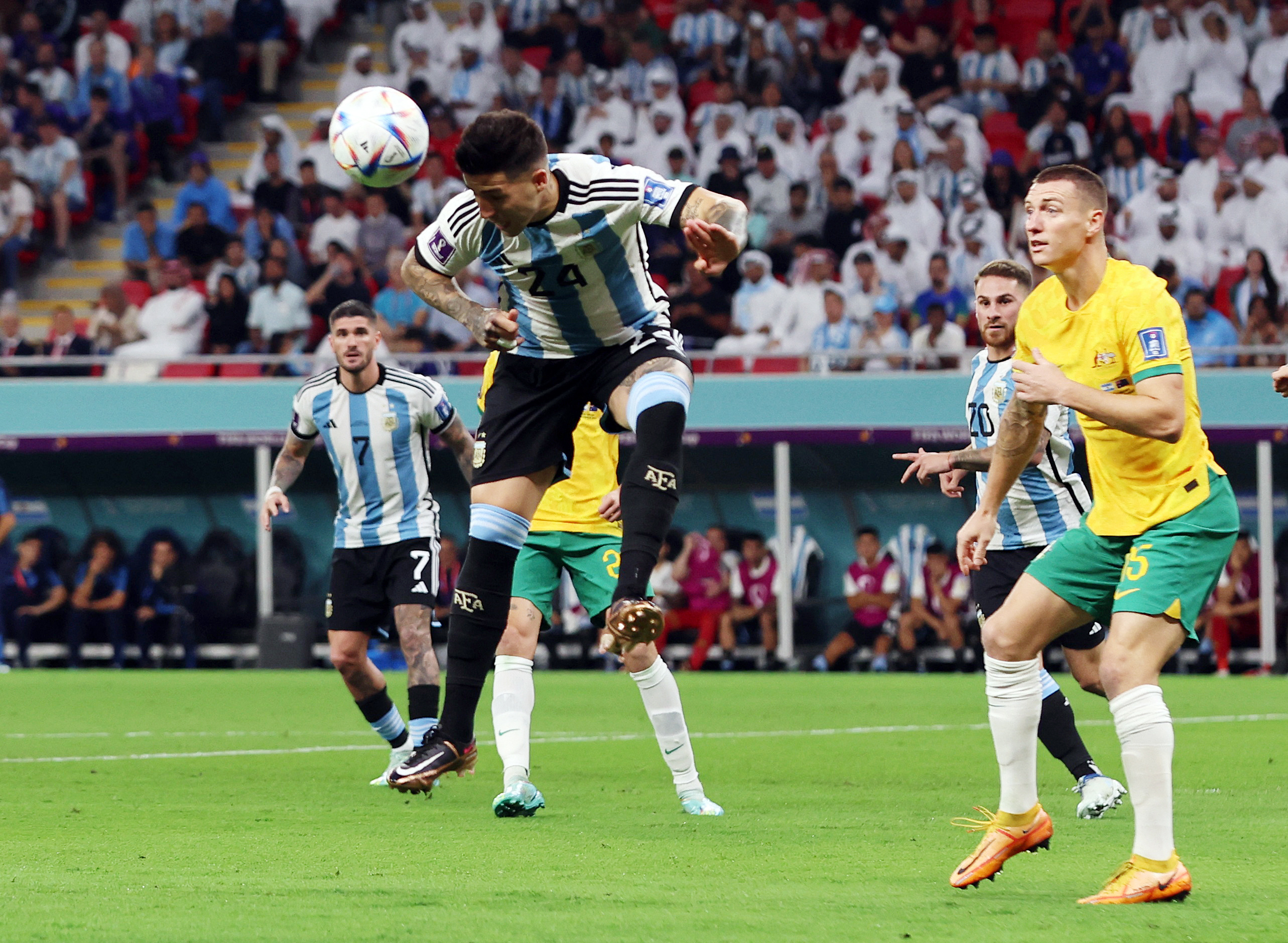 Enzo Fernández, titular por segundo partido consecutivo en la selección argentina (REUTERS/Pedro Nunes)