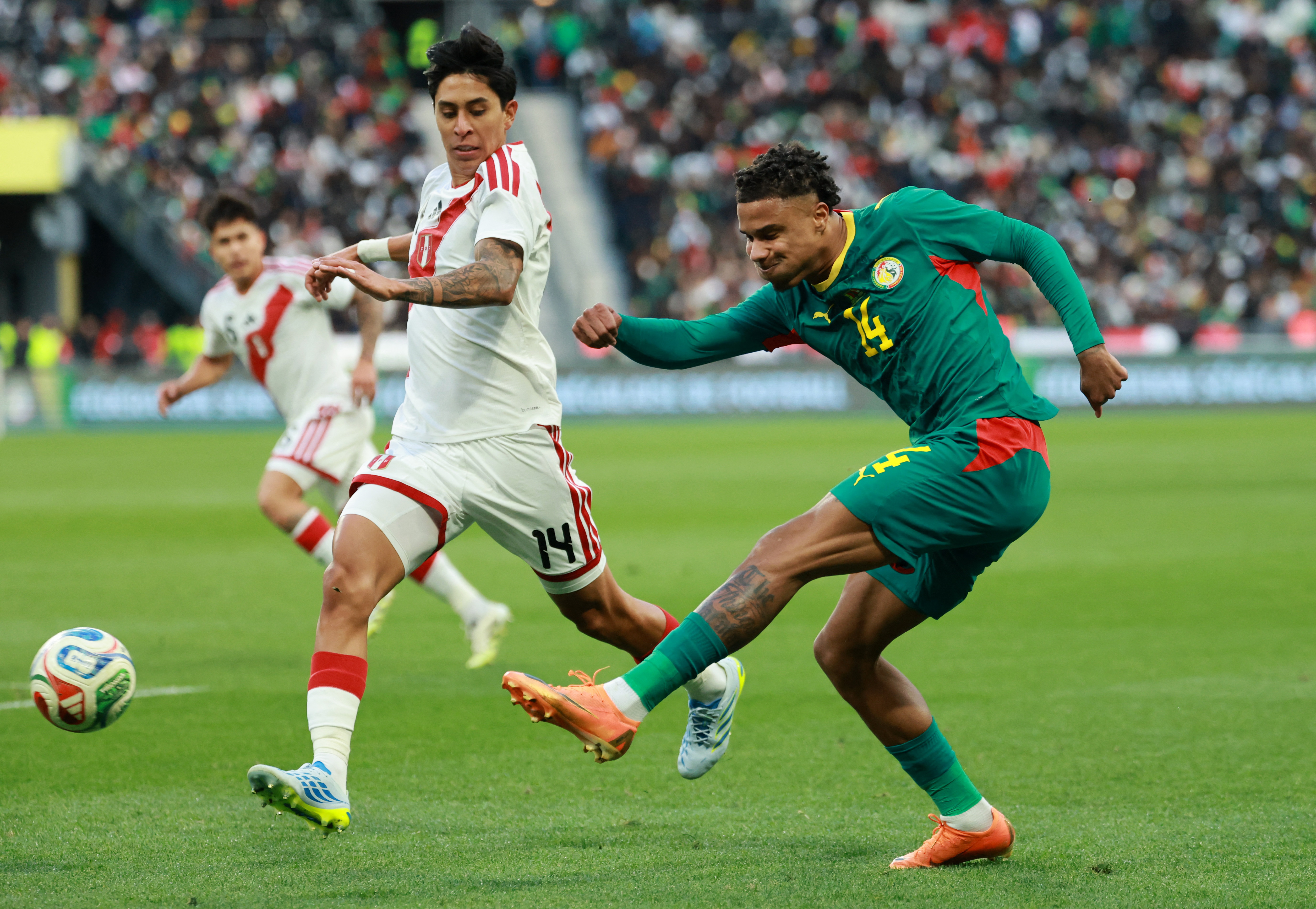 Gustav Klimt y 'La medicina': el arte que escandalizó Viena revive gracias a la inteligencia artificial