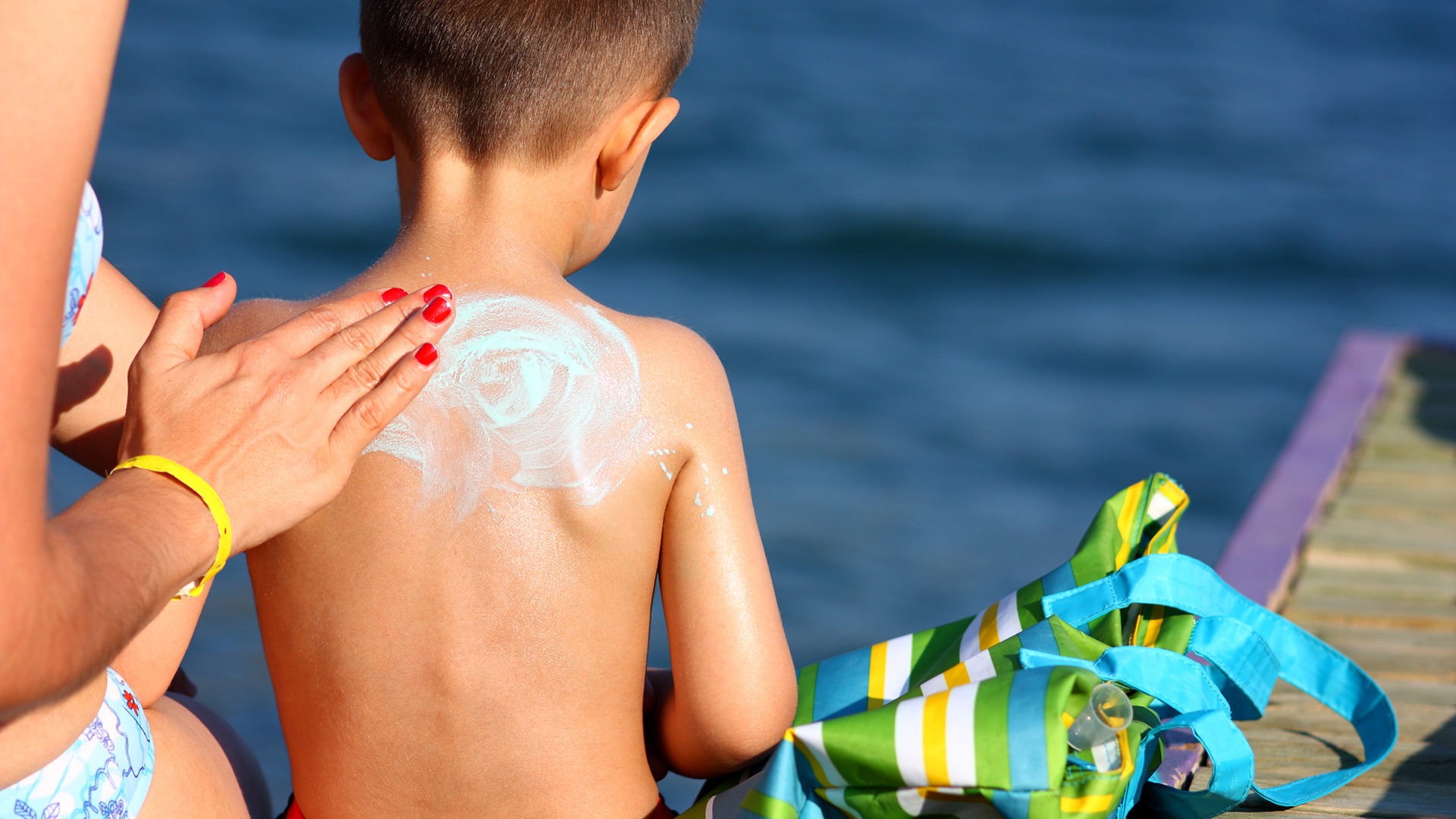 “El protector solar de niños puede usarse en adultos, pero no a la inversa” (Getty)
