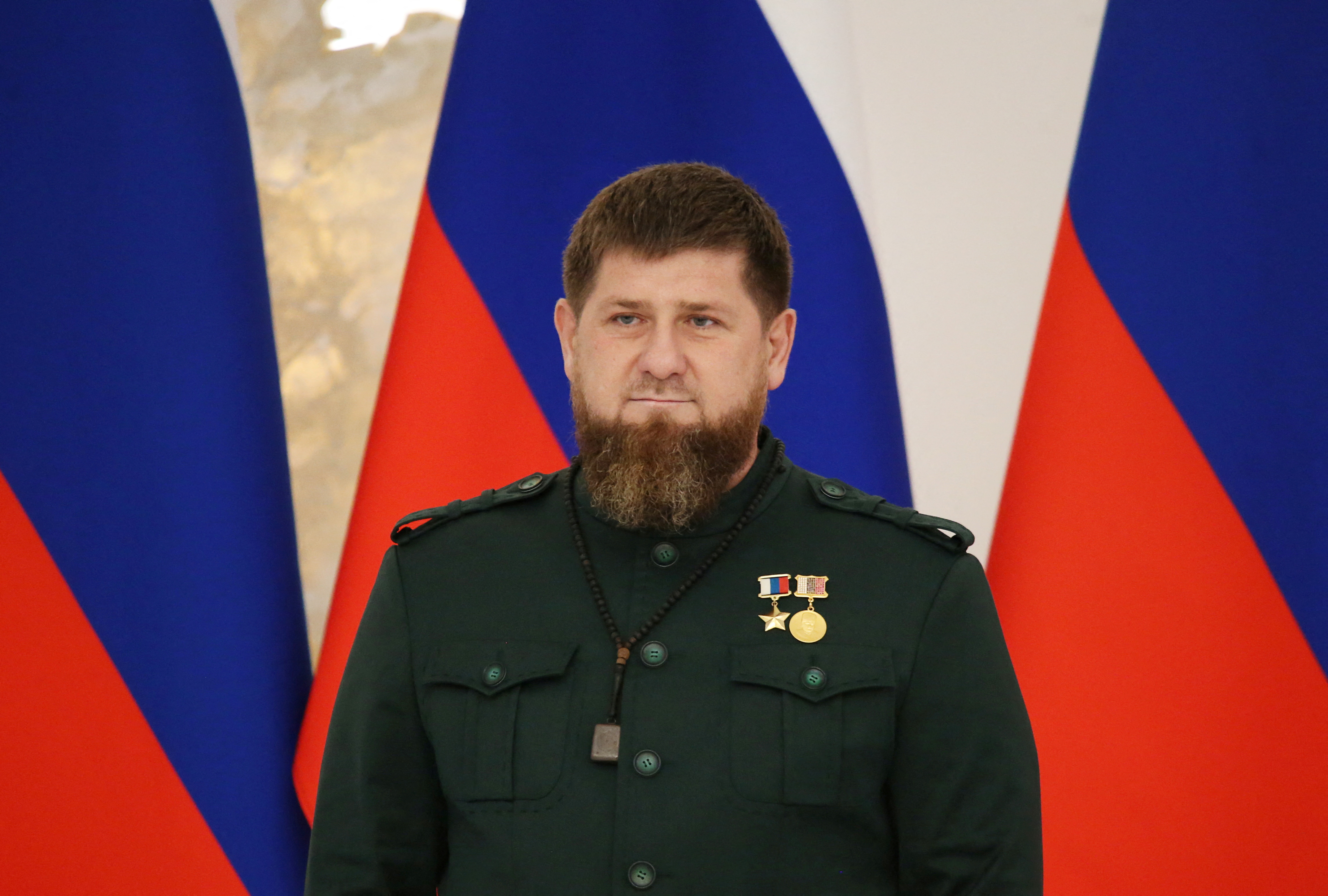FOTO DE ARCHIVO: El reelegido jefe de la República de Chechenia, Ramzan Kadyrov, asiste a una ceremonia de investidura en Grozny, Rusia, el 5 de octubre de 2021. REUTERS/Chingis Kondarov