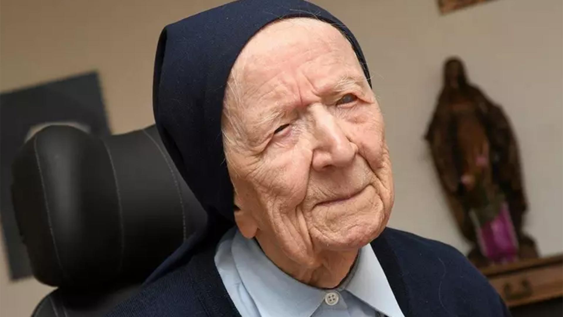 Foto de archivo de Lucile Randon, la persona viva de mayor edad en el mundo (St. Mary's Church/Facebook)